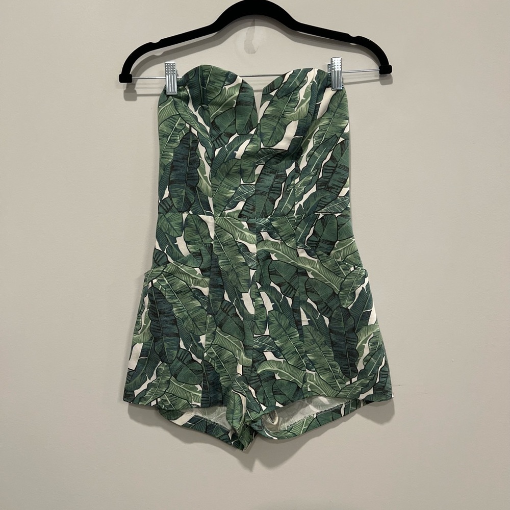H&M Tropical Green Strapless romper - Picture 2 of 5